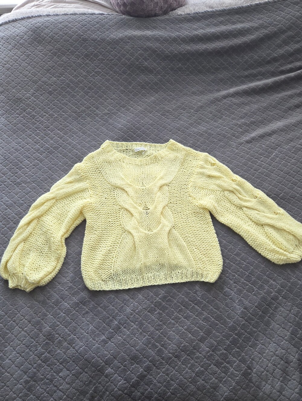 Rumors Boutique "Yessenia" Open Cable Knit Balloon Sleeve Sweater - M/L